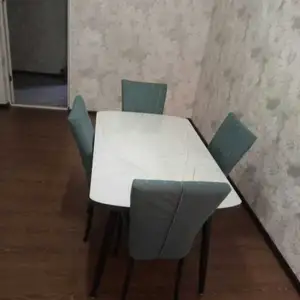 Стол и стулья, Душанбе