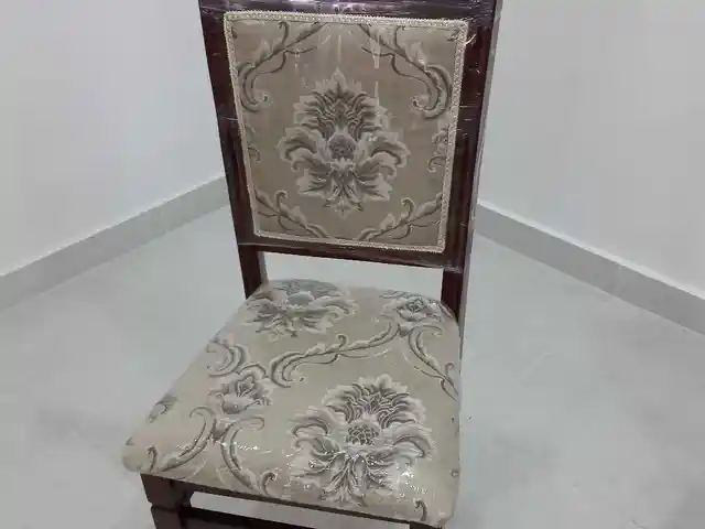 Стул, Душанбе