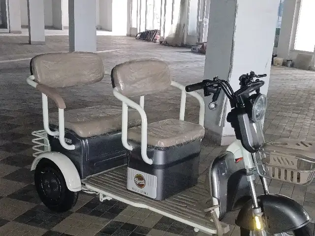 Трёхколёсный скутер, Душанбе