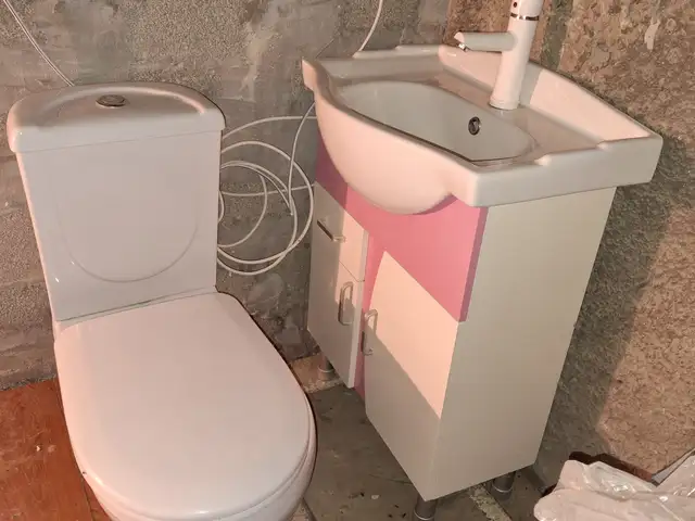 Унитаз с бачком, Бустон (Чкаловск)