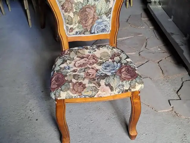 Стул, Худжанд