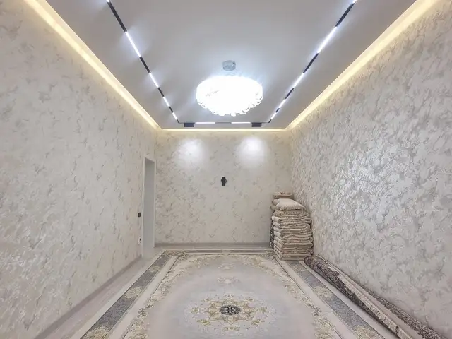 3-комн. квартира, 4 этаж, 94 м², 32-микрорайон, Хуҷанд