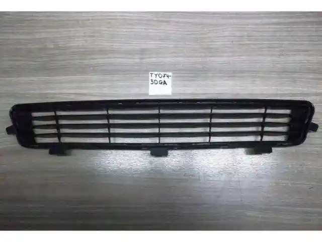 Решетка бампера для Toyota Camry 2 2010-2011, Душанбе