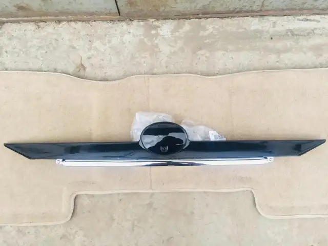 Молдинг задний багажник toyota camry 15-17, Душанбе