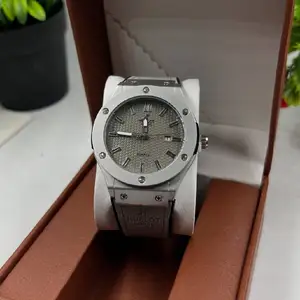 Часы Hublot, Душанбе