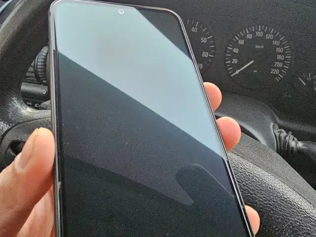 Samsung Galaxy A54, Турсунзаде