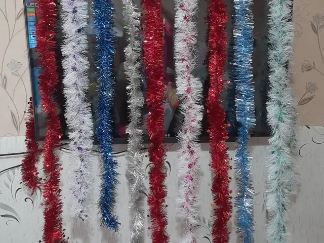 Гирлянды новогодние, Душанбе