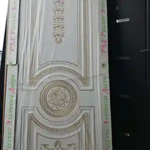Дверь, Душанбе
