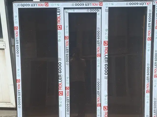 Тирезахо, Душанбе