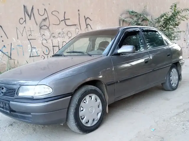 Opel Astra F