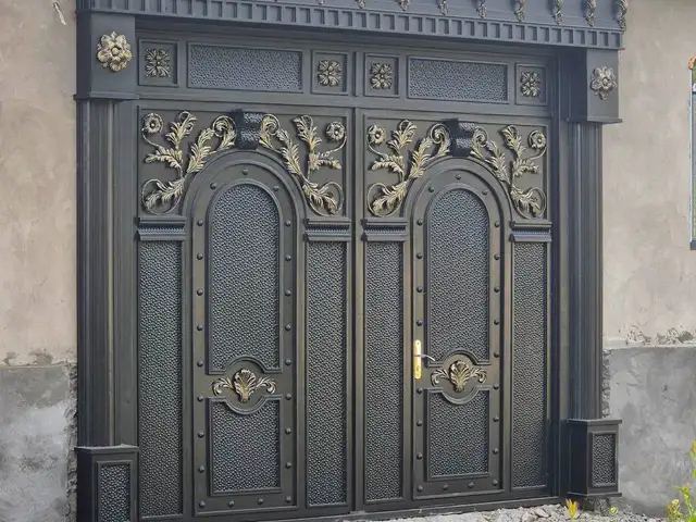 Дарвоза, Душанбе