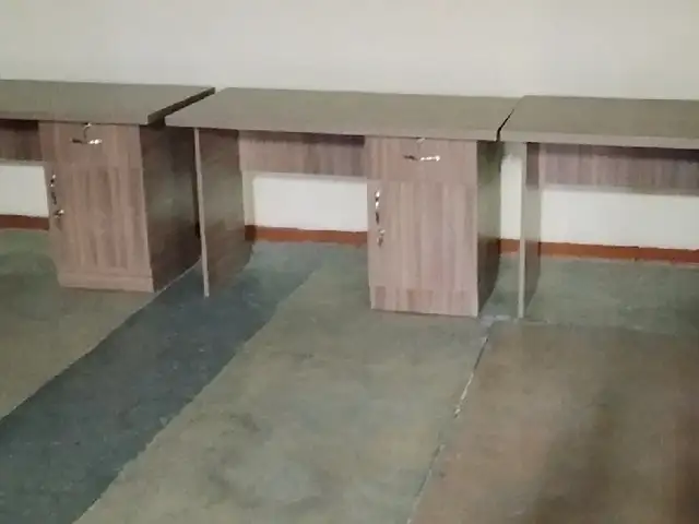 Миз барои омузгор, Хуҷанд