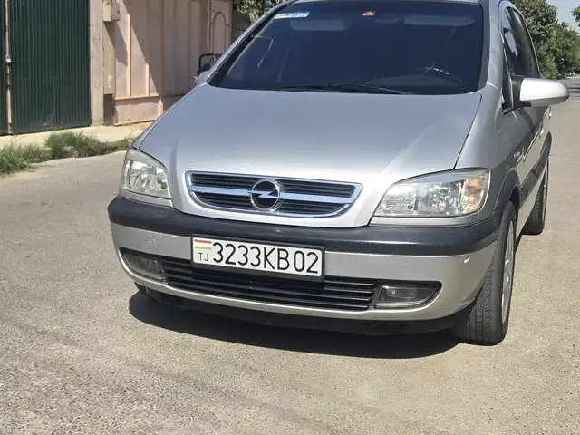 Opel Zafira