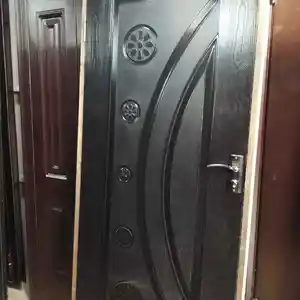 Дверь, Душанбе