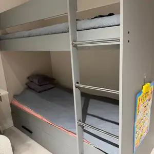 Двухярусная кровать, Душанбе