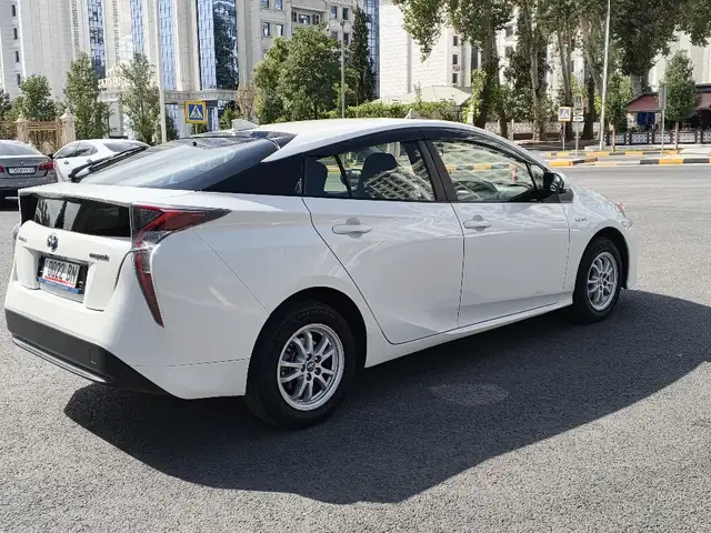Toyota Prius, 2017, Душанбе - 6