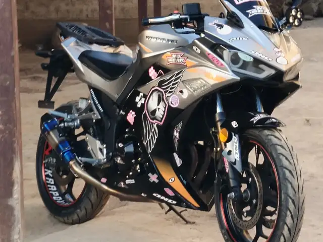 Мотоцикл Kawasaki 400 куб, Панҷ