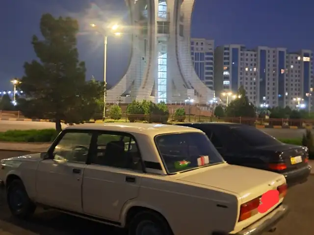 Lada (ВАЗ) 2107