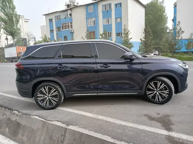 Changan UNI-K, 2022, Душанбе - 3