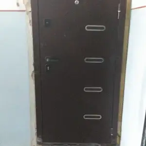 Входная дверь, Душанбе