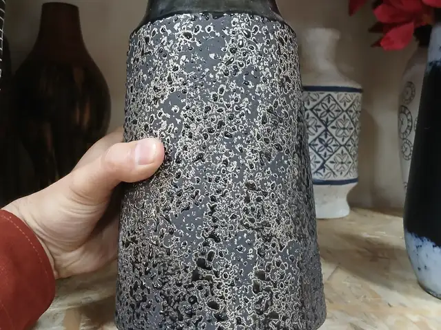 Ваза, Душанбе