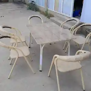 Стол и стулья, Душанбе