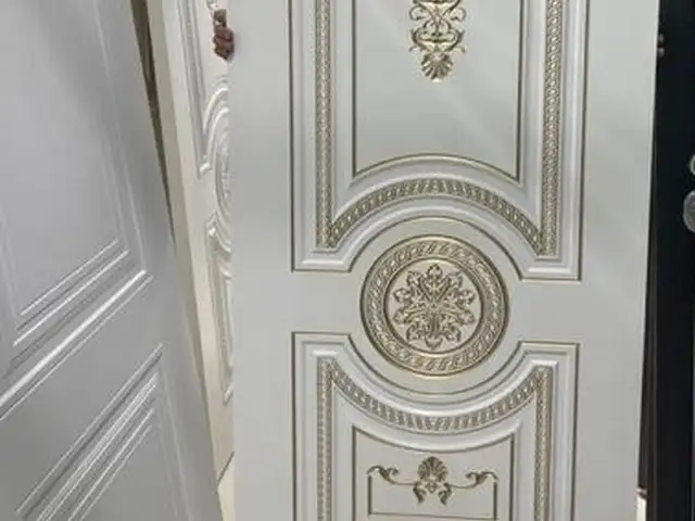 Дверь, Душанбе
