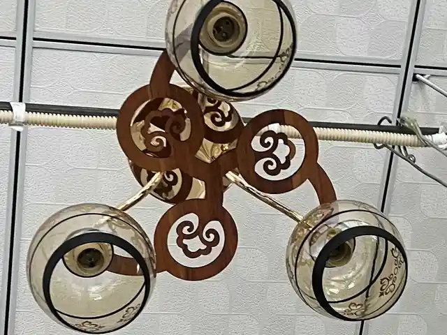 Люстра, Душанбе