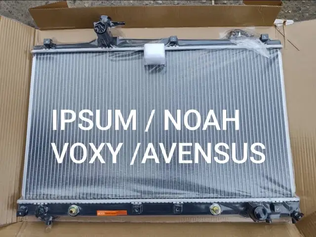 Радиатор водяной от Toyota Voxy, Душанбе