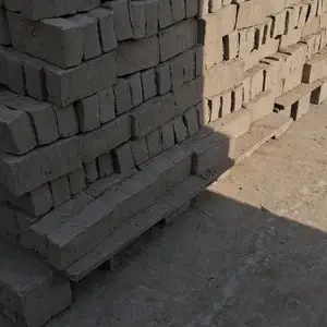 Хишти хом, Худжанд