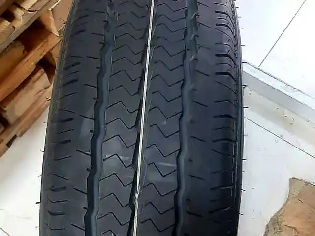 Покрышка 215/70 R15C, Душанбе