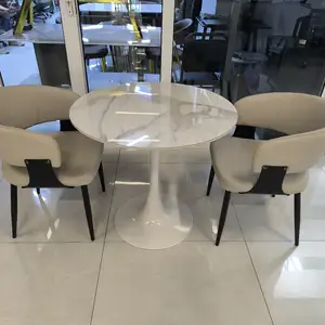 Стол и стулья, Душанбе