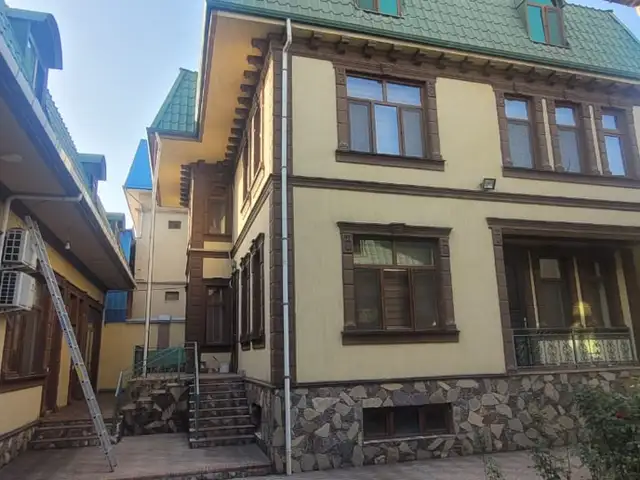 2-этажный, 10 комнатный дом, 580 м², Шохмансур, старый аэропорт, Душанбе