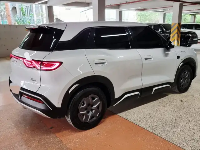 BYD Yuan Up