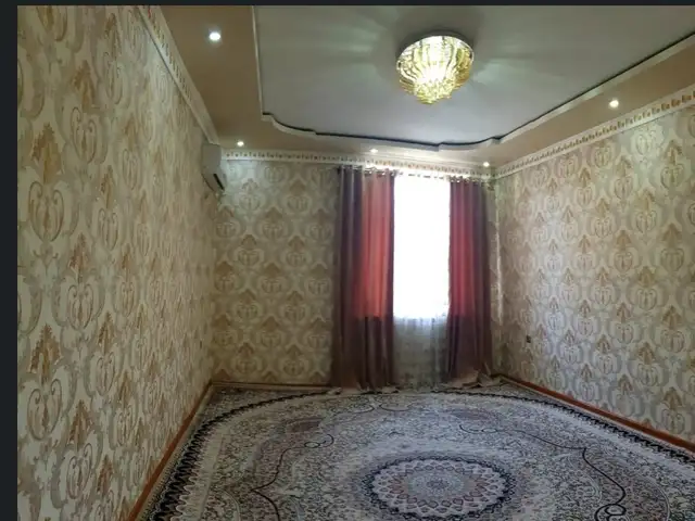 3-комн. квартира, 2 этаж, 76м², Универмаг , Хуҷанд