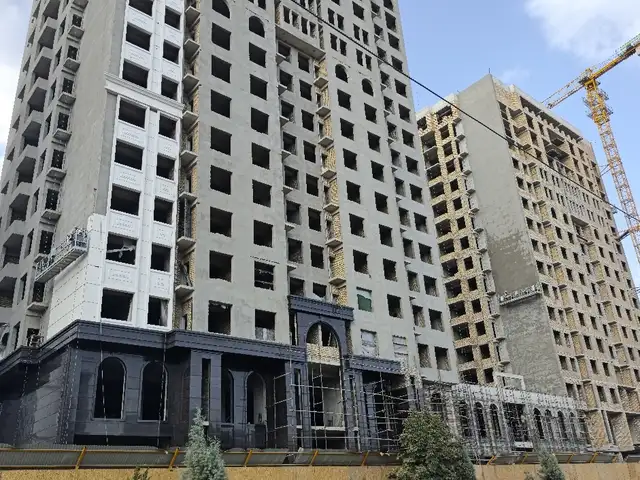 2-комн. квартира, 13 этаж, 76 м², Исмоили Сомони, Душанбе