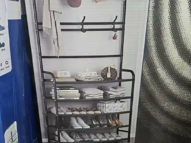 Вешалка, Душанбе