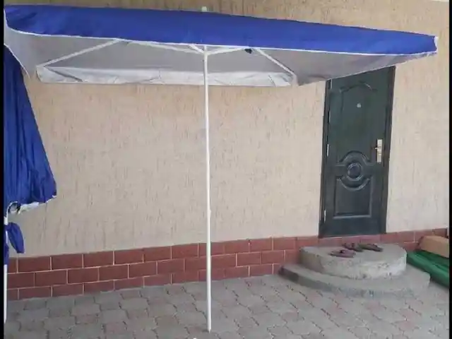 Зонт садовый, Душанбе