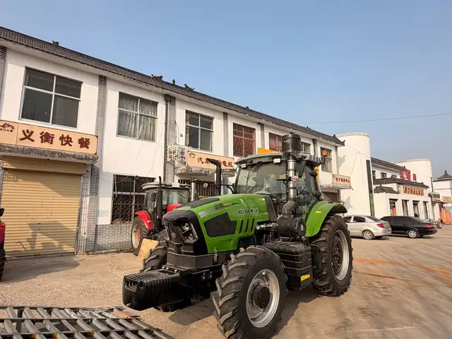 Трактор Huaxia 2104, Душанбе