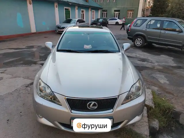 Lexus IS series