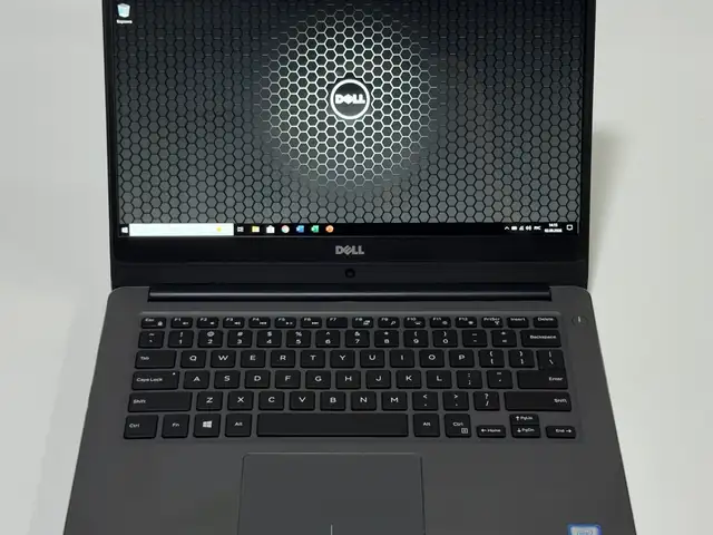 Ультрабук Dell Inspiron 7460 i7-7gen, Худжанд