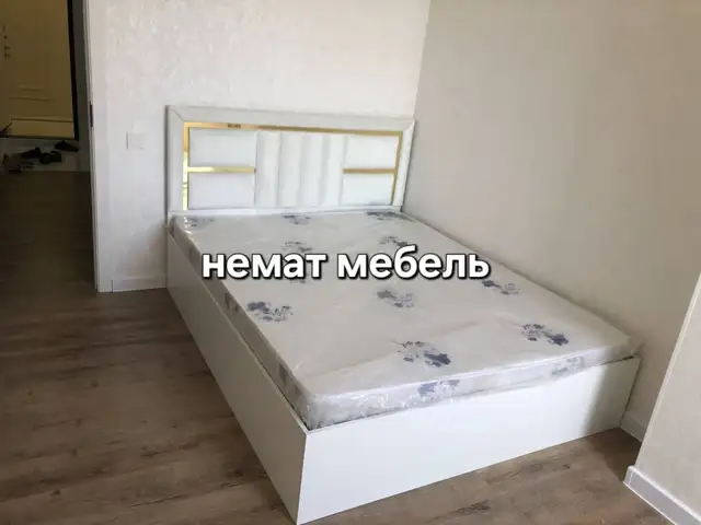 Двухспальная кровать, Душанбе