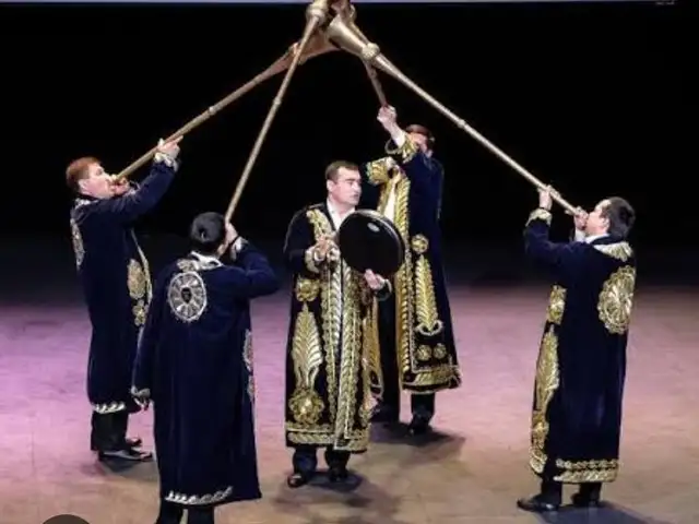 Хизматрасонии карнай, Худжанд