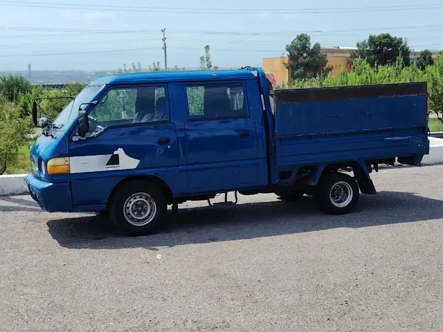 Бортовой автомобиль Hyundai porter 1,2002, Худжанд
