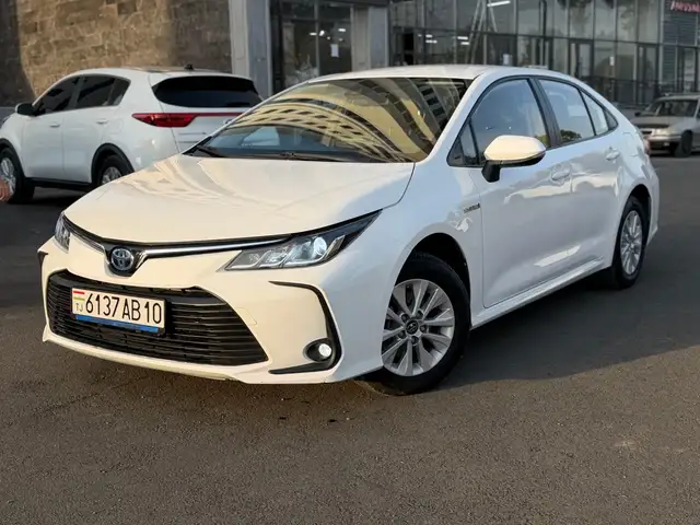 Toyota Corolla, 2022, Душанбе - 2