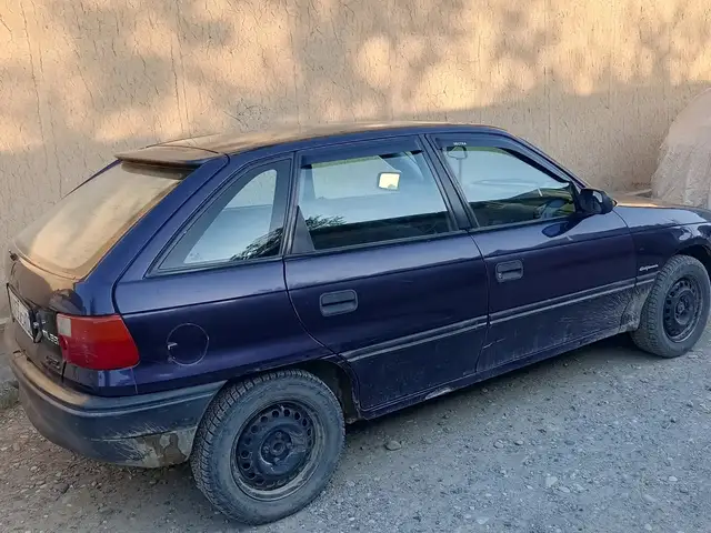 Opel Astra F