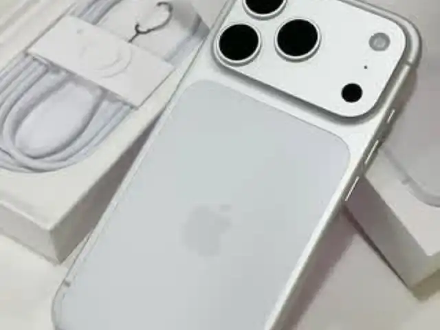 Apple iPhone 17 Pro Max, 512 gb, Cosmic Orange Дубликат, Душанбе
