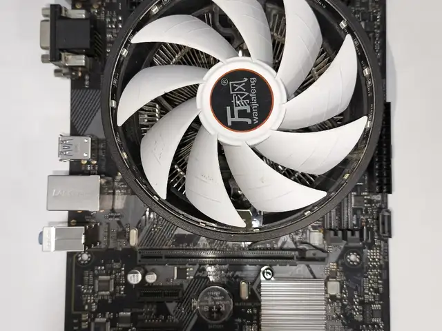 Материнская плата Asus Prime H310M-K\Intel Core i3 8100\Кулер RGB, Душанбе