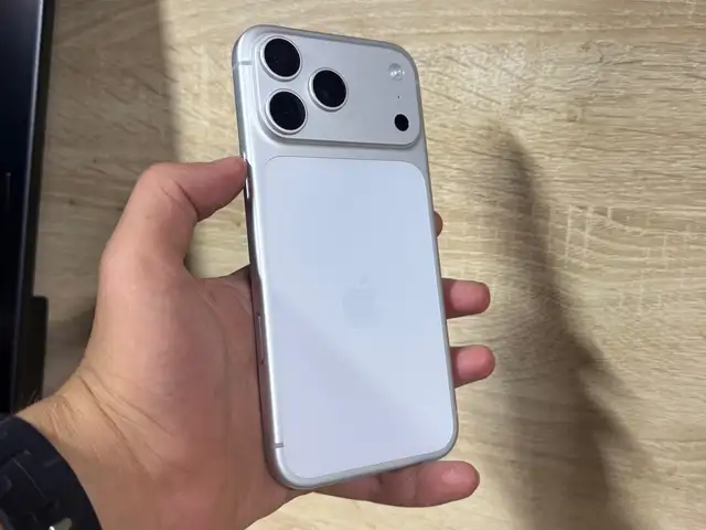 Apple iPhone 17 Pro Max, 256 gb, Silver, Душанбе