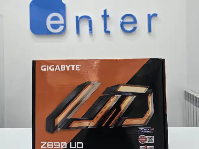 Материнская плата GIGABYTE Z890 UD, Душанбе